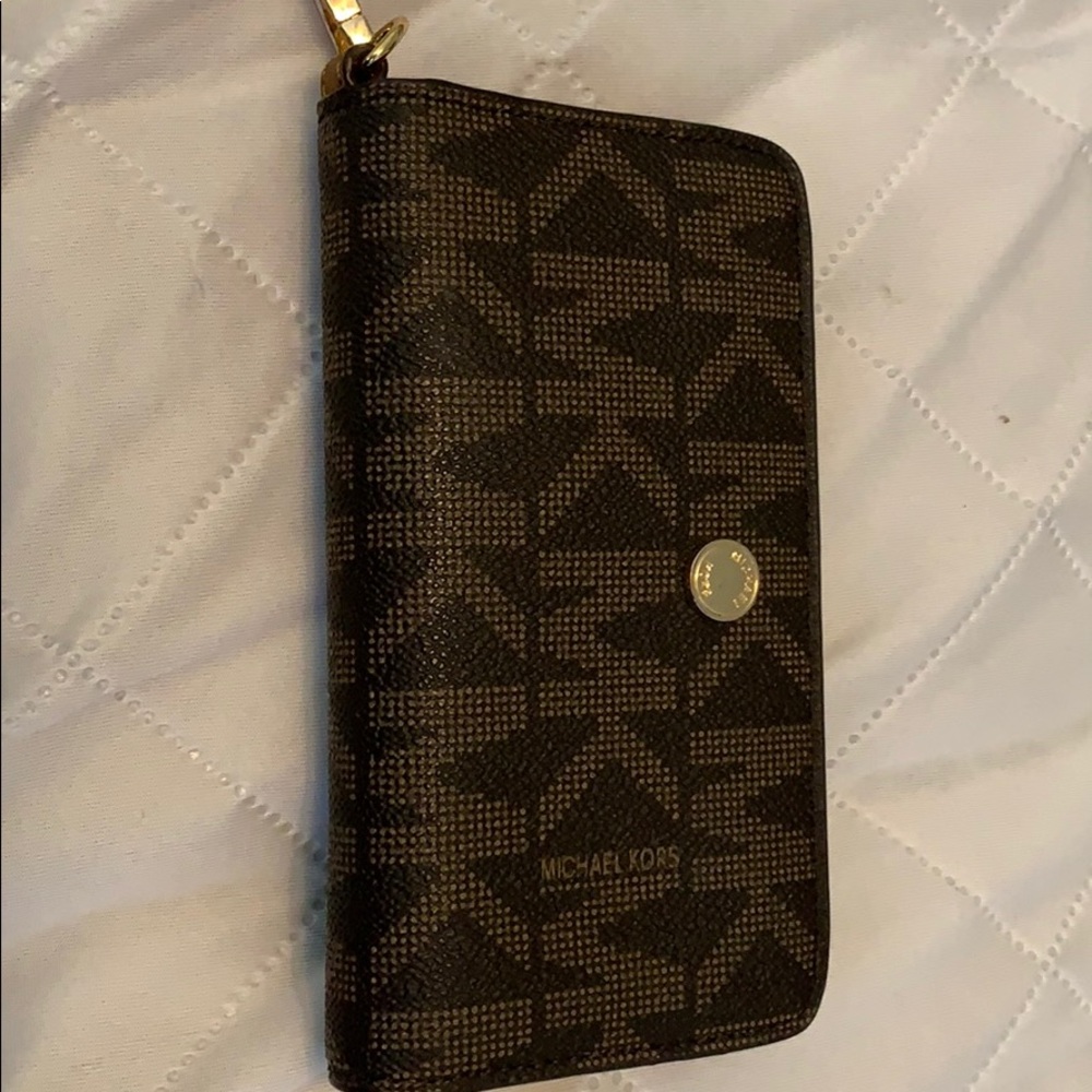 Michael kors small wallet